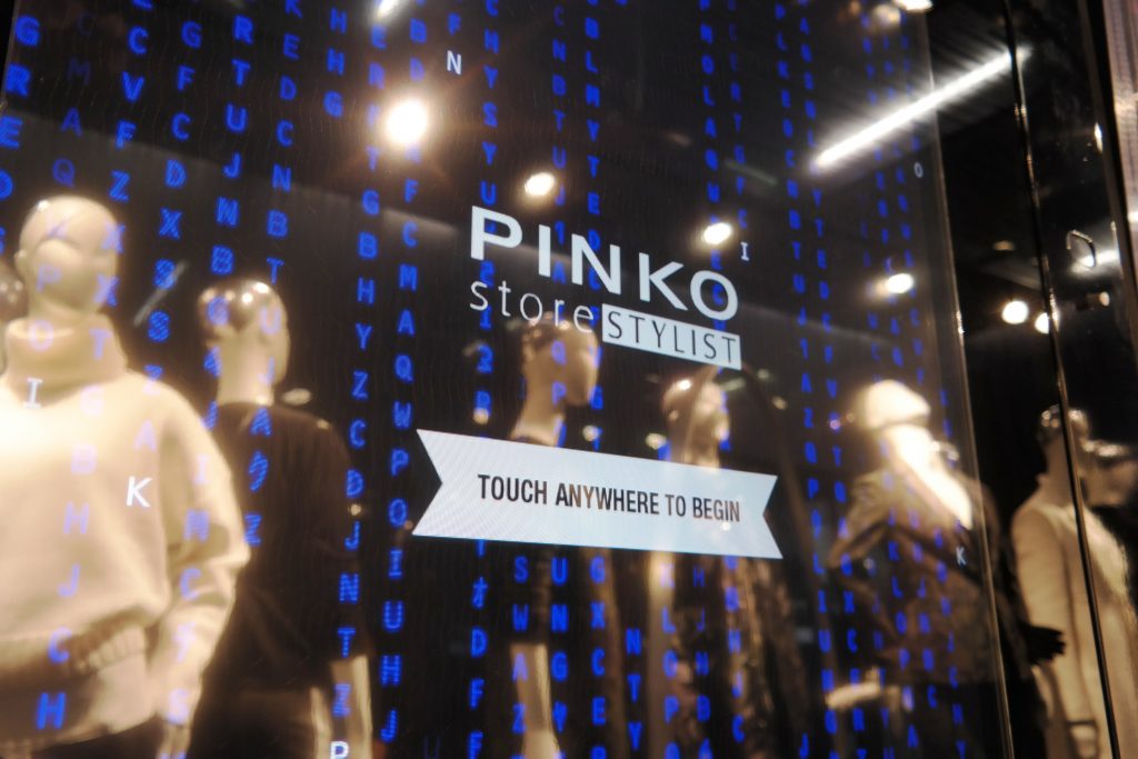 PINKO apre a Milano il primo Hybrid Shop del mondo
