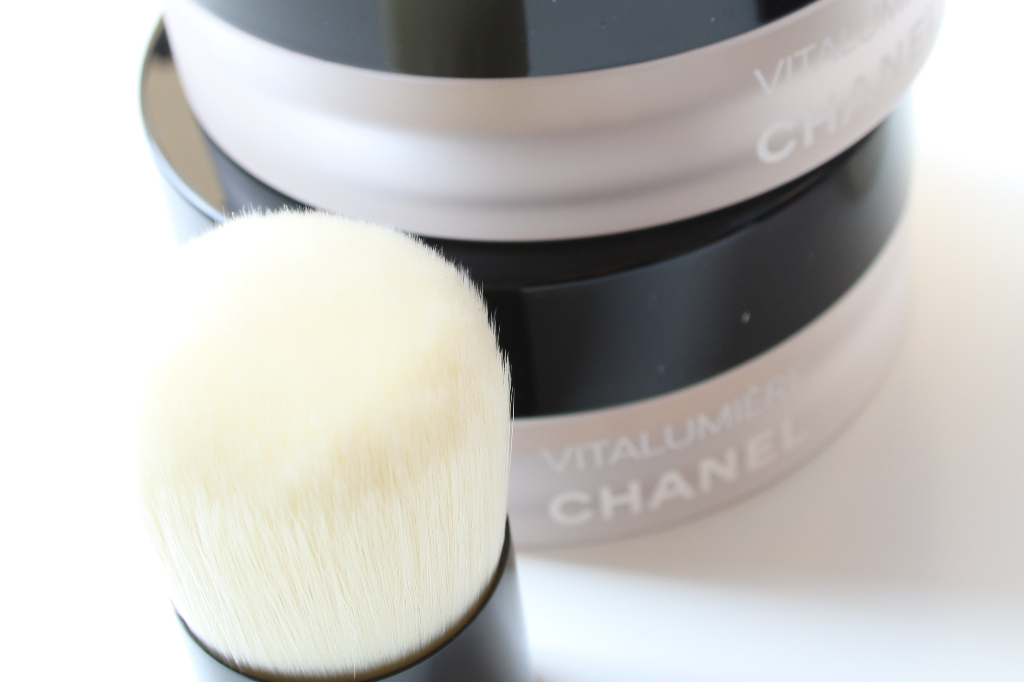 Vitalumiere Fond de Teint Poudre Libre chanel Archives TheOldNow Magazine