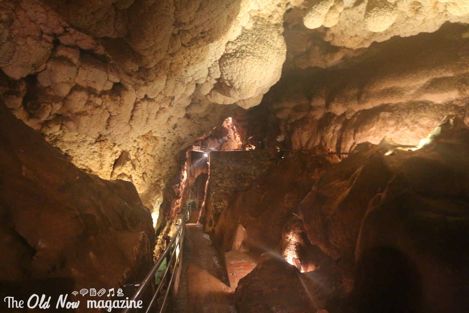 SPA Floating  Grotta Giusti THEOLDNOW (10)