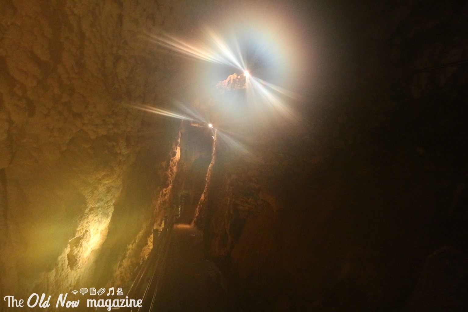 SPA Floating  Grotta Giusti THEOLDNOW (15)