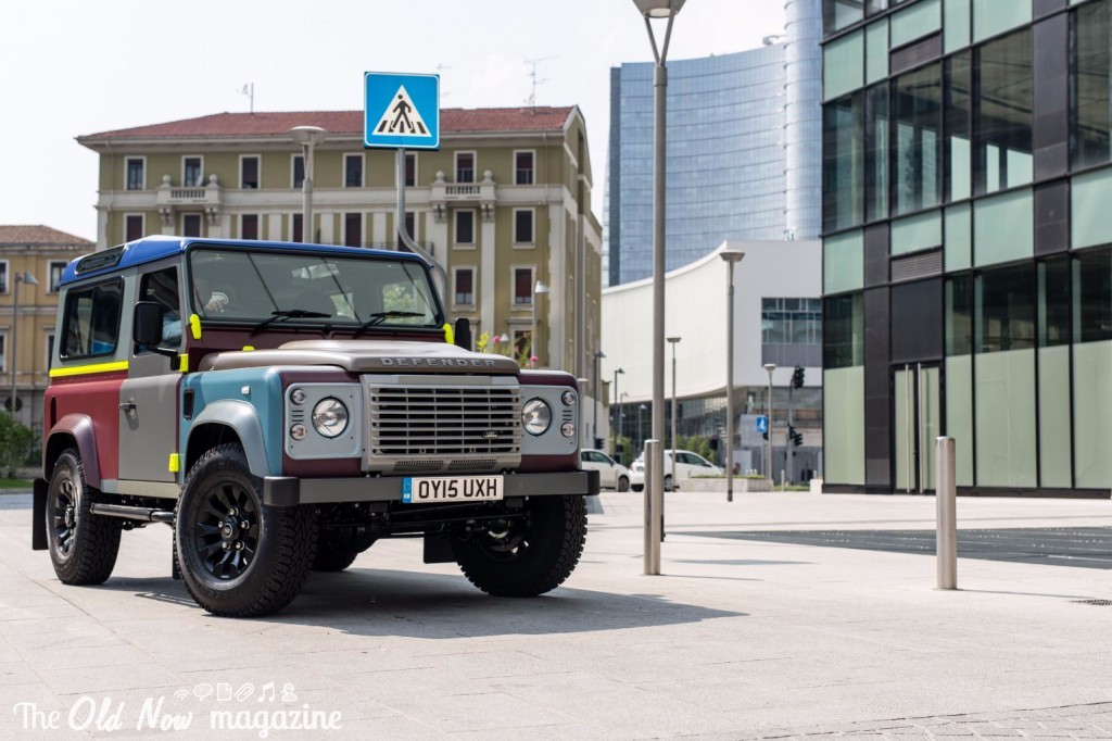 Land Rover Defender Paul Smith 001