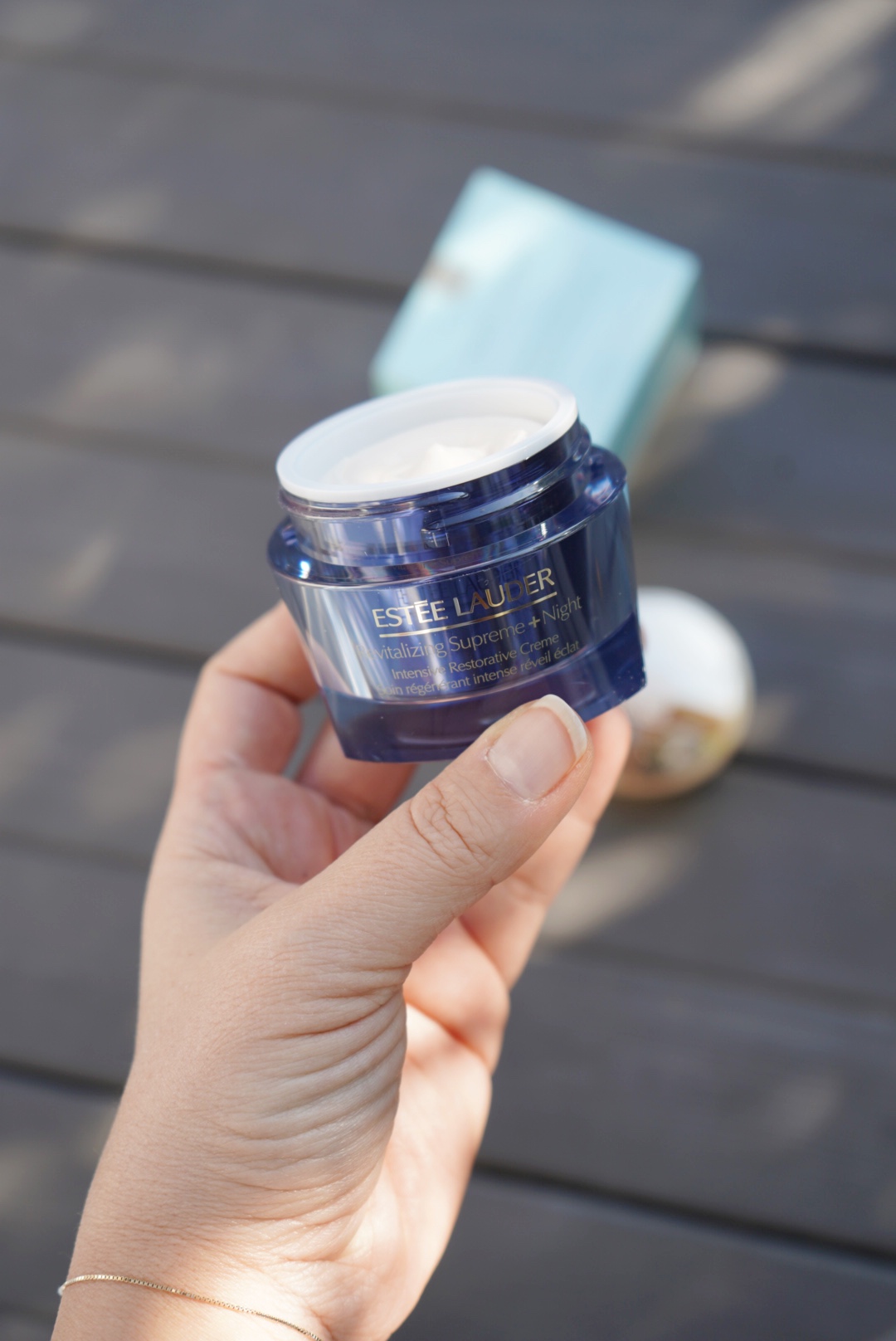 revitalizing supreme  creme