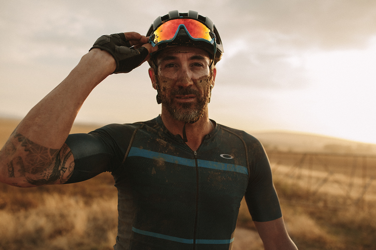 OAKLEY_ONE-OBSESSION_18_Cyclist - Make A Mess